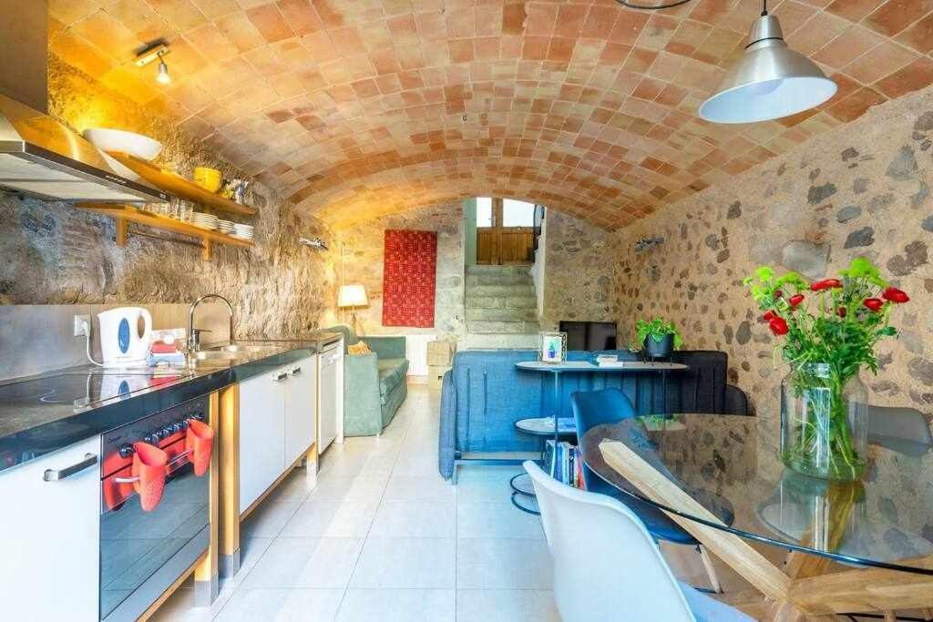 Apartamento Banos Arabes Con Jardin Girona Eksteriør billede